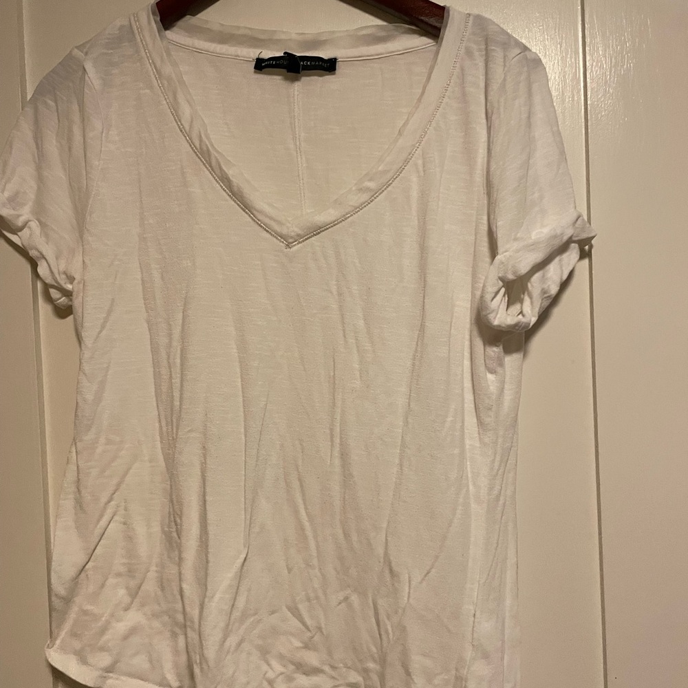 White House black market white t shirt vneck short sleeve tee